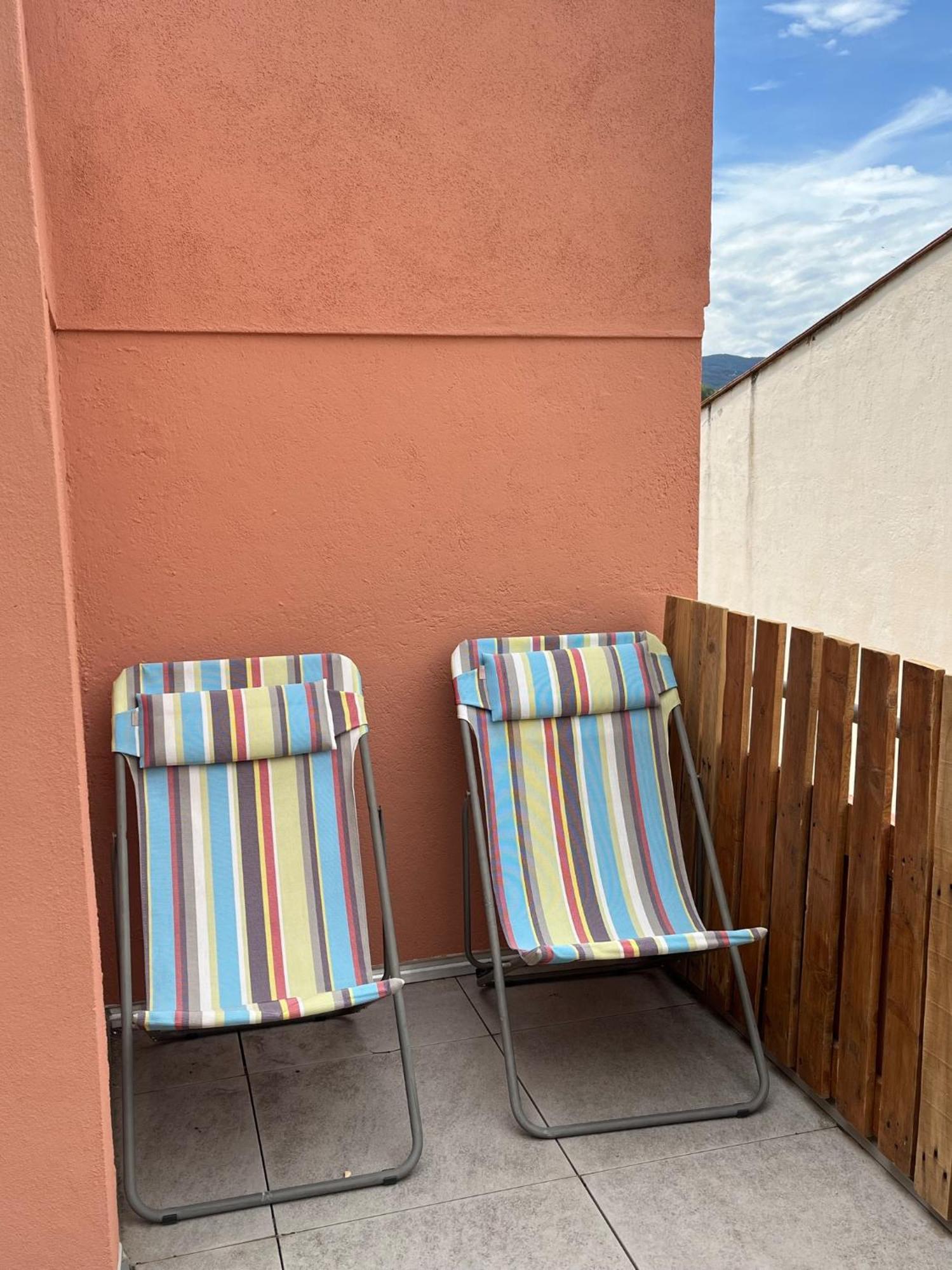 Au Coeur De Ville Avec Terrasse Céret Dış mekan fotoğraf